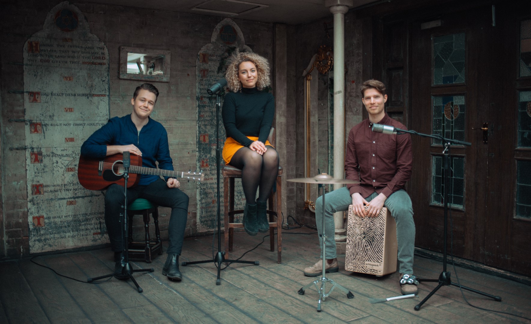 The Everglades performing live