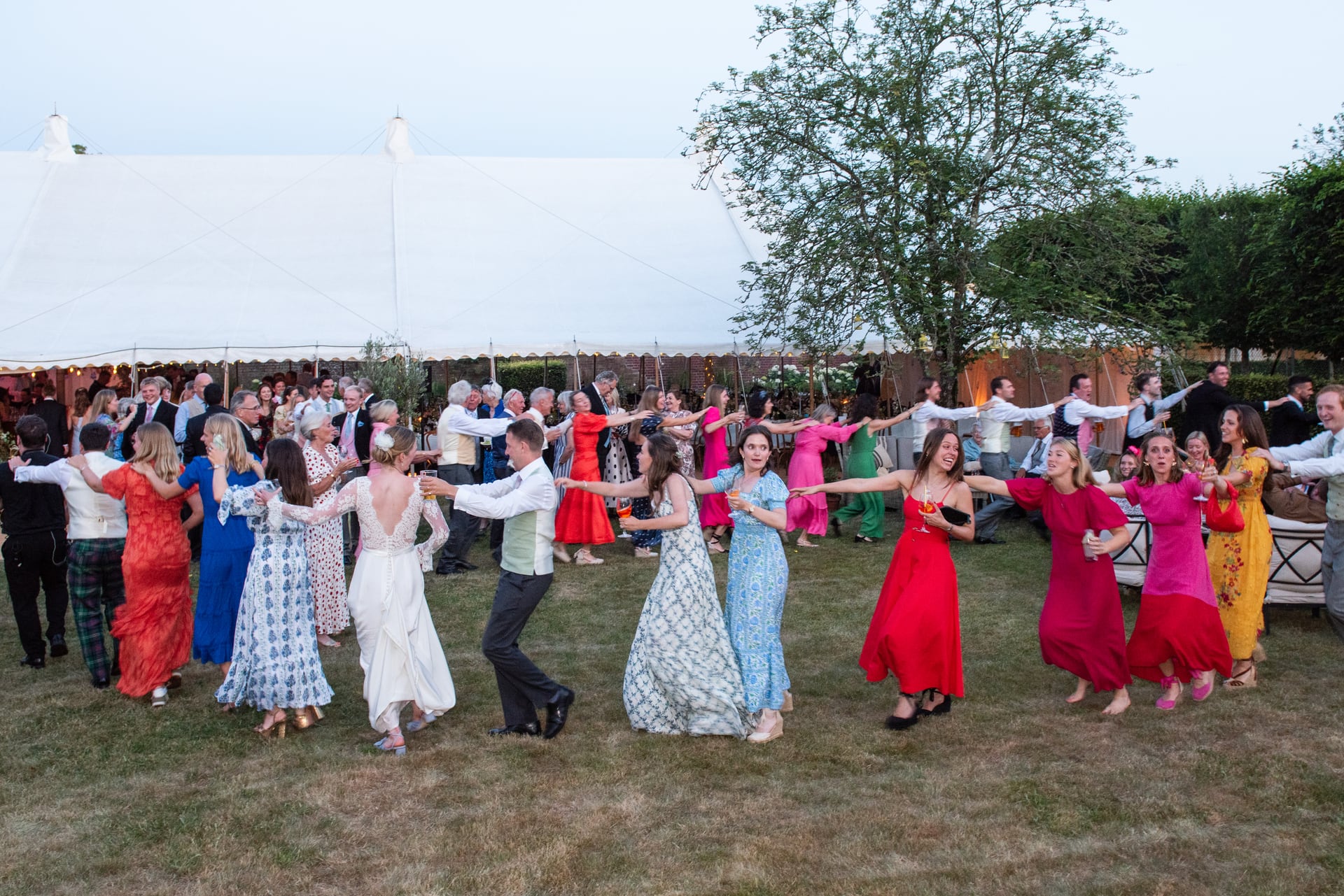 First dance & the band - weddings with Rattle & Shake